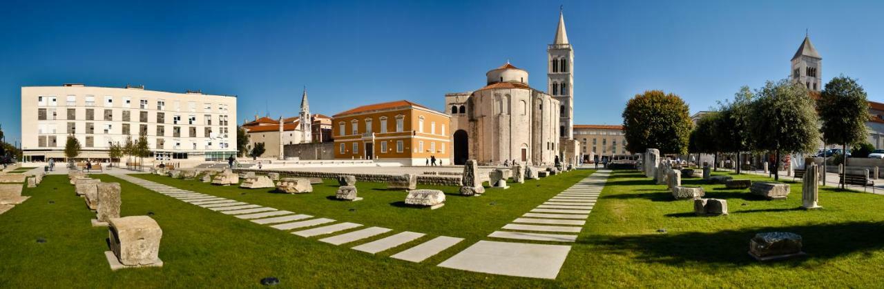 Apartment Monika - Private Terrace & Parking Zadar Exterior foto